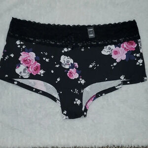 Torrid Boyshort Skull and Rose Lace Band Panty NWT